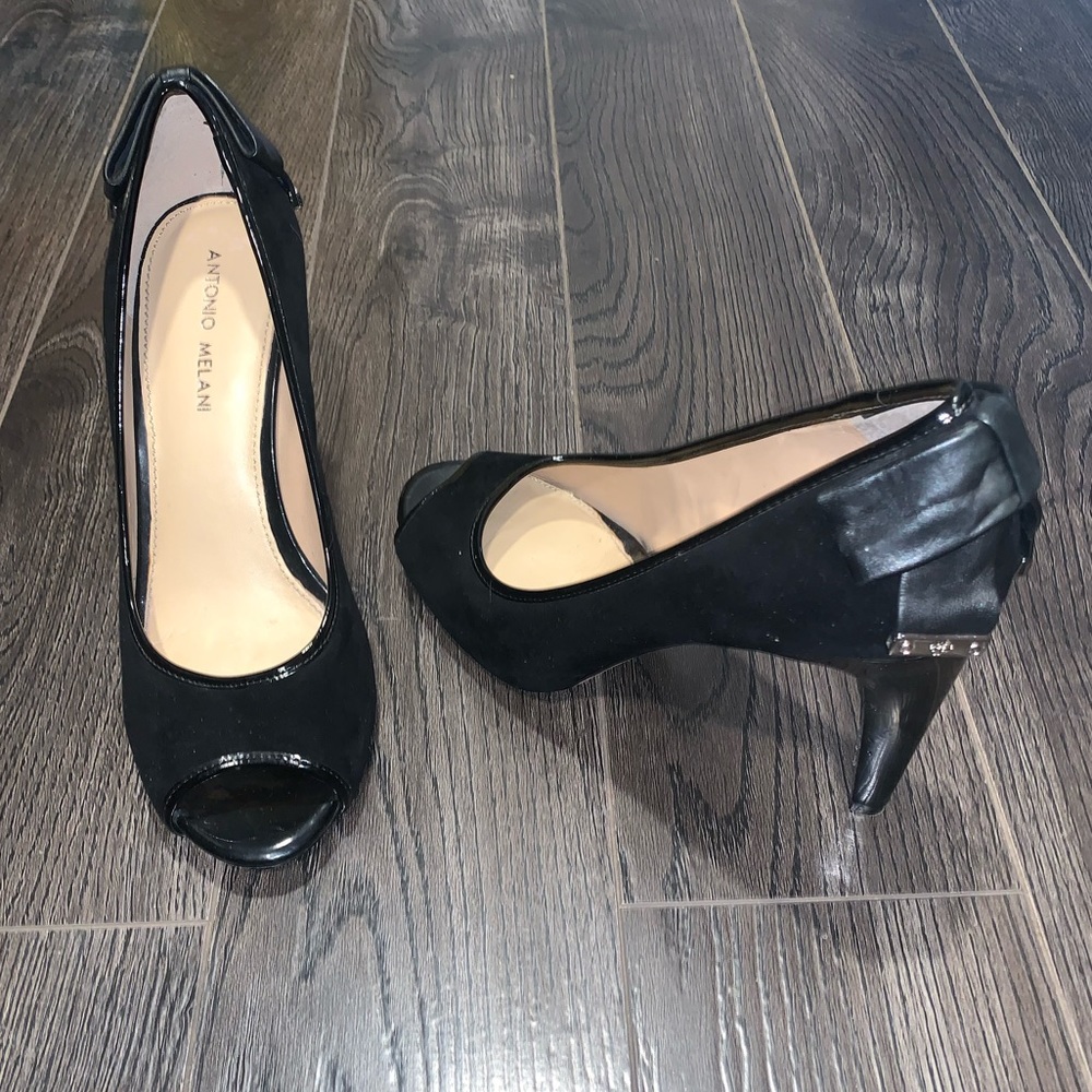 Antonio Melani peep toe shoes